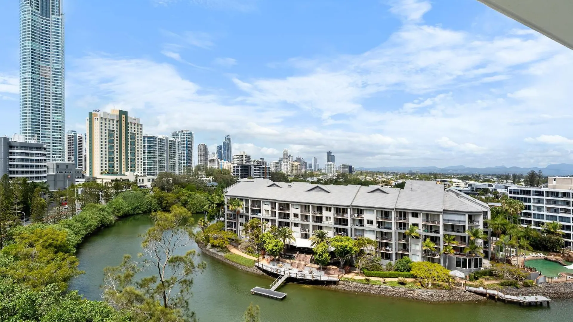 The Hideaway - Riverside Central Surfers 2Br Apartment With Parking And Pool Gold Coast