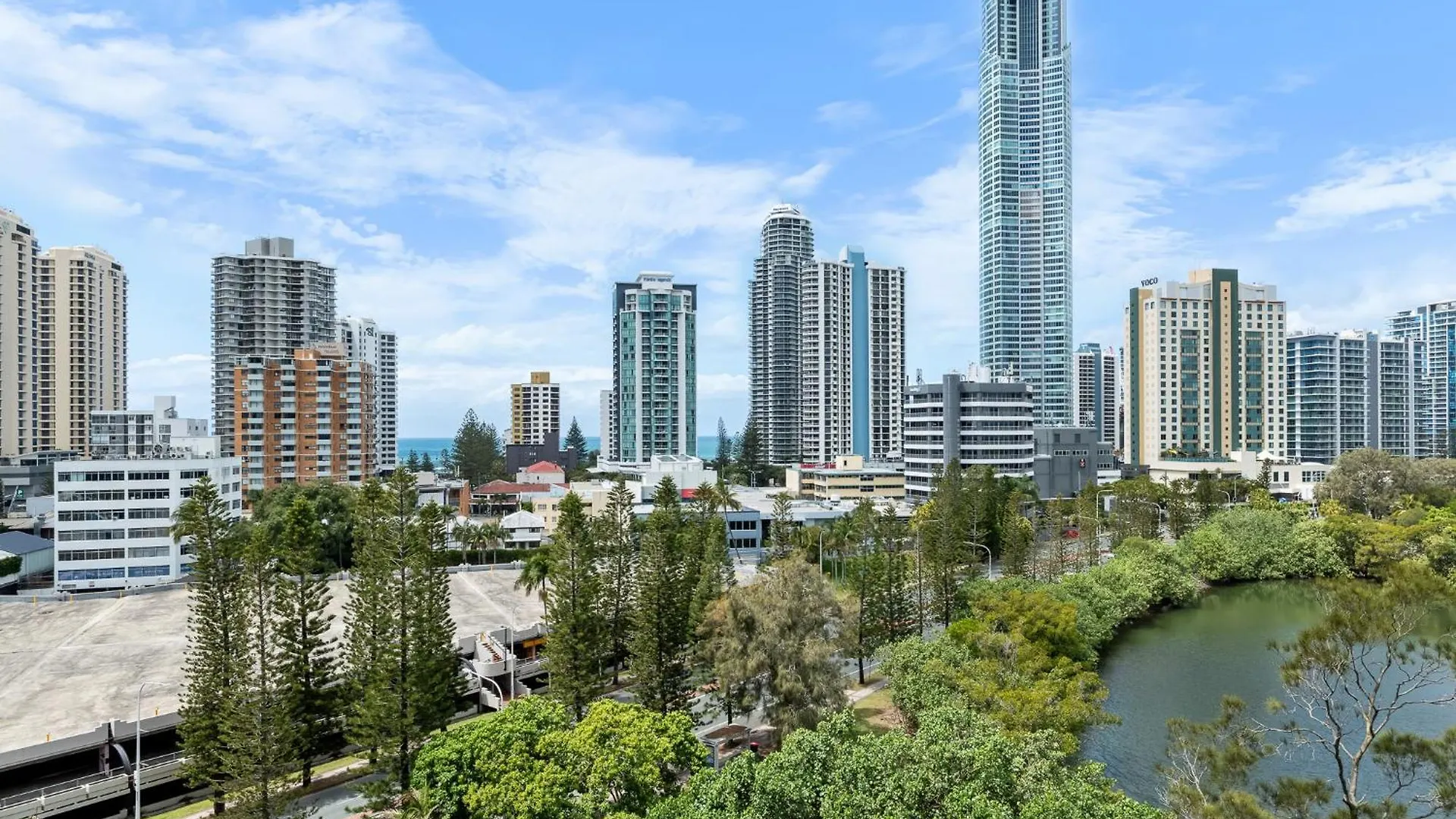 The Hideaway - Riverside Central Surfers 2Br Apartment With Parking And Pool Gold Coast 0*,  Australia
