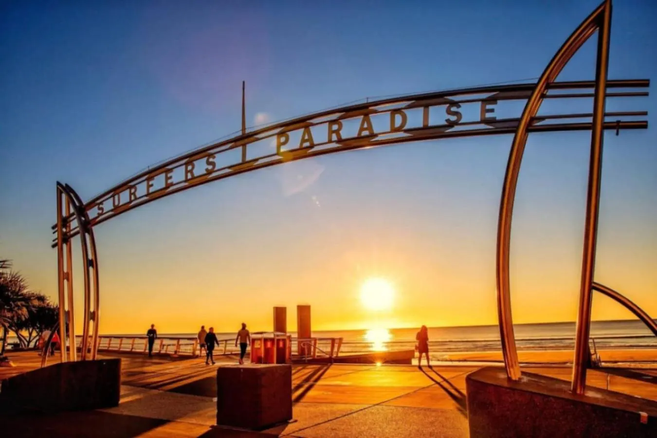 The Hideaway - Riverside Central Surfers 2Br Apartment With Parking And Pool Gold Coast Australia